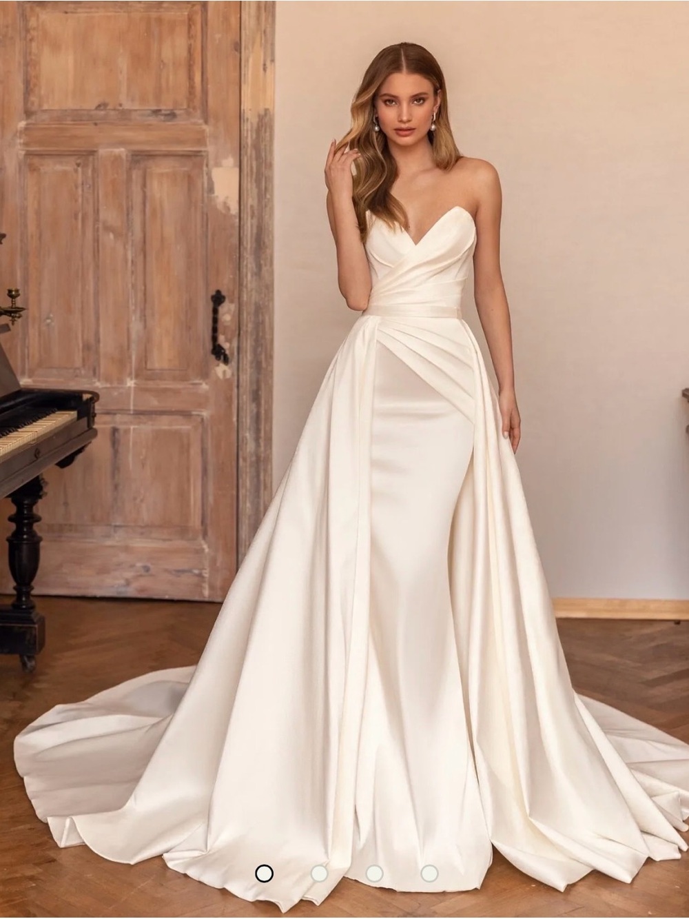 Eva Lendel Detachable Wedding Skirt/Train